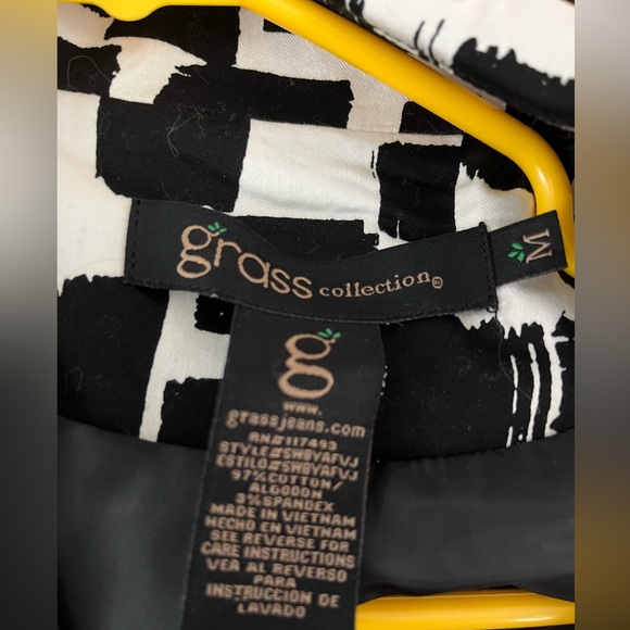 Grass collection black and white trench coat - Picture 3 of 3